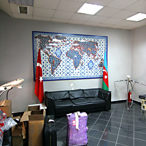 Turkish Airlines Baku klein.jpg